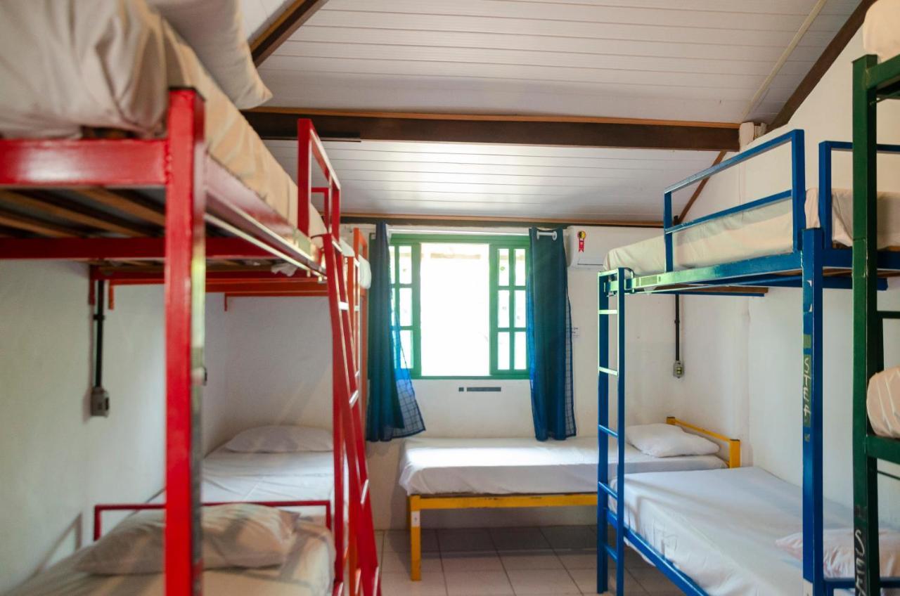 Clan.Destino Hostel Илябела Екстериор снимка